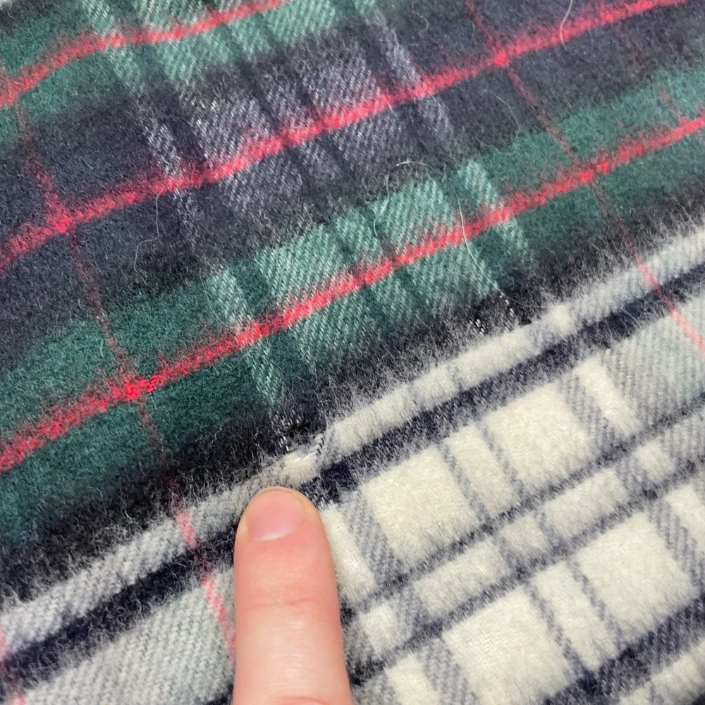 VTG 70s Nordstrom Superfine Lambswool Plaid Scarf Green Red Gray‎ Black Fringe